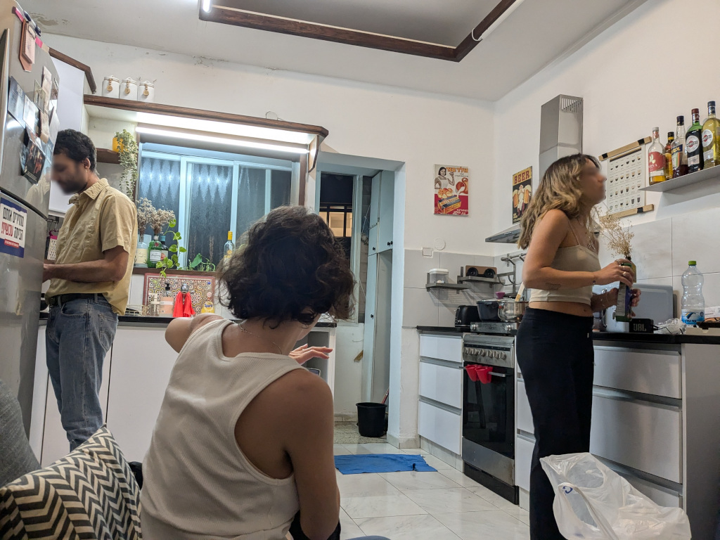 דירת שותפים בתל אביב